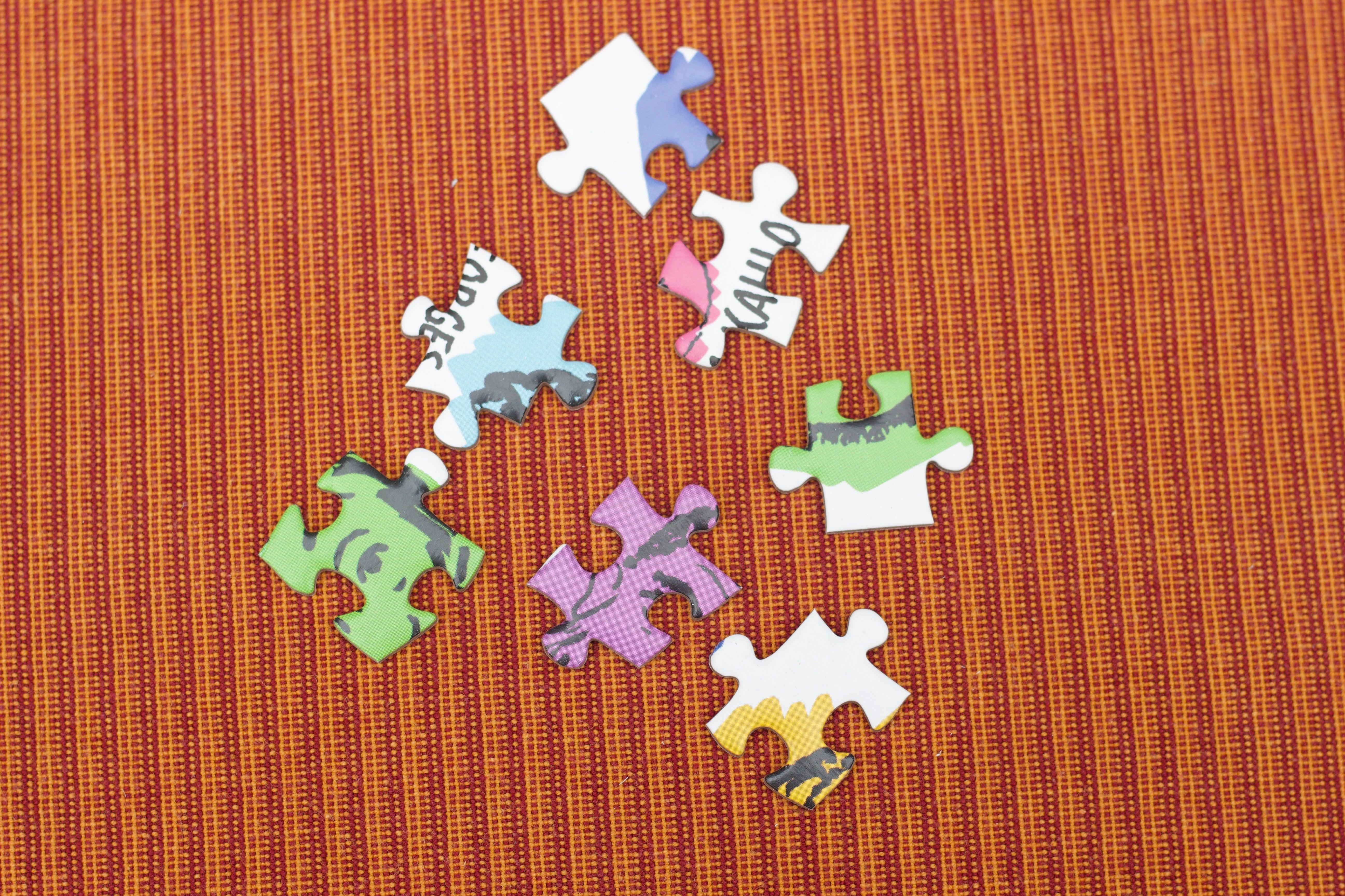 Product photo of Modern Artists Jigsaw Puzzle, a novelty gift manufactured by The Unemployed Philosophers Guild.